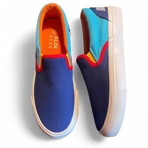 Aldi Gear Multicolor Canvas Slip-On Shoes, Women’s Size 8 Fall 2023